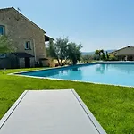 Bed and Breakfast L'arbre Qui Chante Saint-Etienne-de-Sermantin