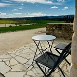Bed & Breakfast L'arbre Qui Chante Saint-Etienne-de-Sermantin