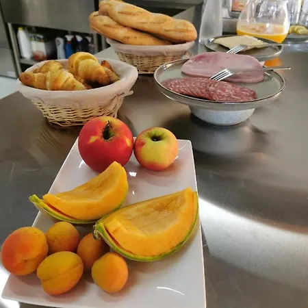 L'arbre Qui Chante Bed & Breakfast 4*