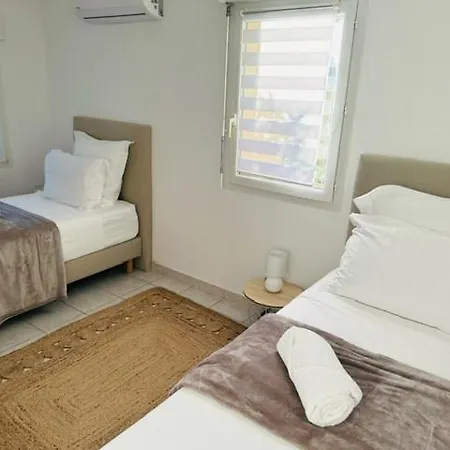Bed & Breakfast L'arbre Qui Chante 4*